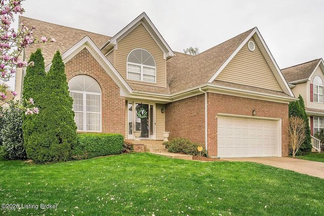 5312 Silver Wing Blvd, Louisville, KY 40241