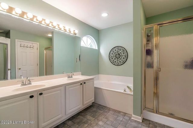5312 Silver Wing Blvd, Louisville, KY 40241