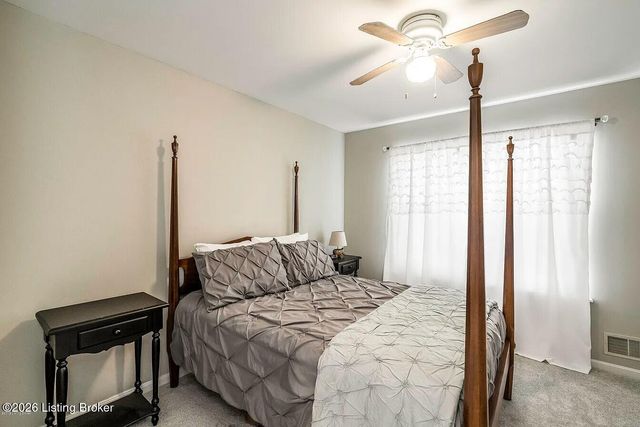 5312 Silver Wing Blvd, Louisville, KY 40241