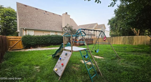 5312 Silver Wing Blvd, Louisville, KY 40241