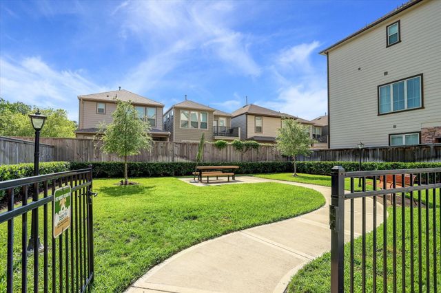 1764 Trinity Bend, Houston, TX 77080