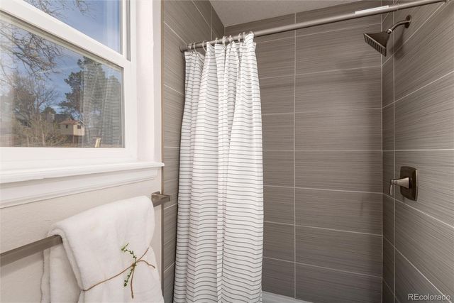 18839 E Kent Place, Aurora, CO 80013