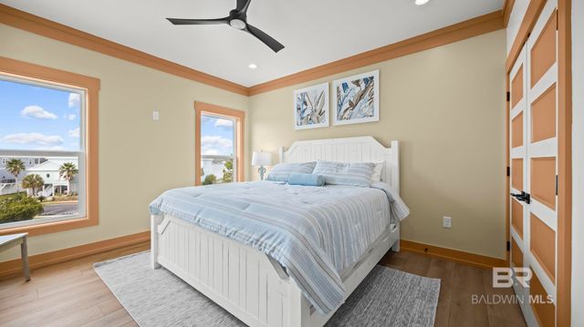 927 Heron Point Drive, Gulf Shores, AL 36542