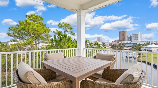 927 Heron Point Drive, Gulf Shores, AL 36542