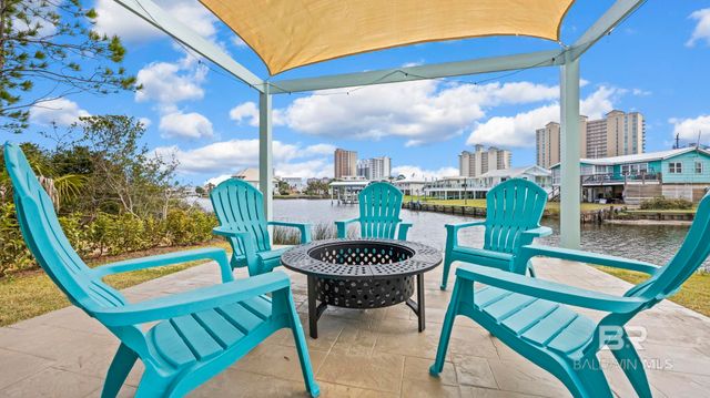 927 Heron Point Drive, Gulf Shores, AL 36542