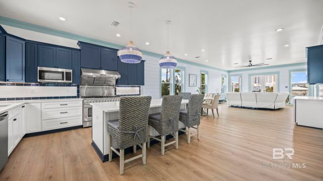 927 Heron Point Drive, Gulf Shores, AL 36542