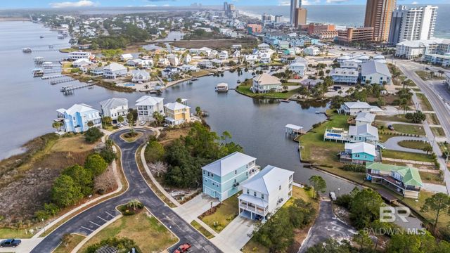 927 Heron Point Drive, Gulf Shores, AL 36542