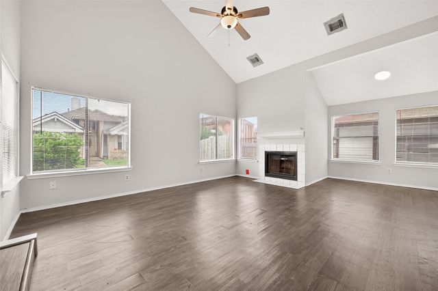 13823 Royal Oak Street, Houston, TX 77083