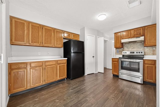 13823 Royal Oak Street, Houston, TX 77083