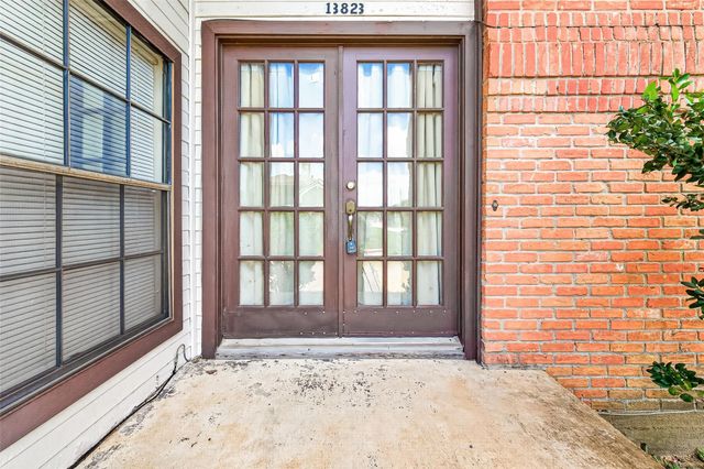 13823 Royal Oak Street, Houston, TX 77083