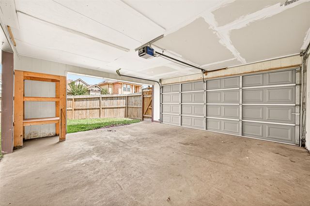 13823 Royal Oak Street, Houston, TX 77083