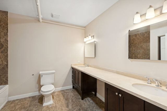 70 E 18th Street 4E, Chicago, IL 60616