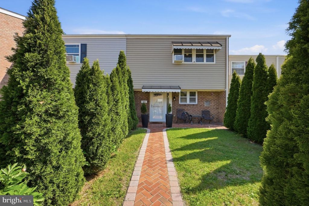 404 BETHLEHEM CT, Hagerstown, MD 21740