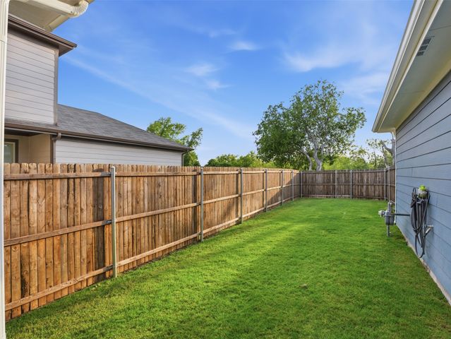 2940 Brittlebush Drive, Fort Worth, TX 76108