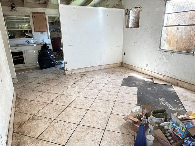 3907 SPENCE AVENUE, Tampa, FL 33614