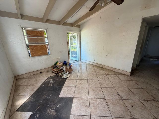 3907 SPENCE AVENUE, Tampa, FL 33614