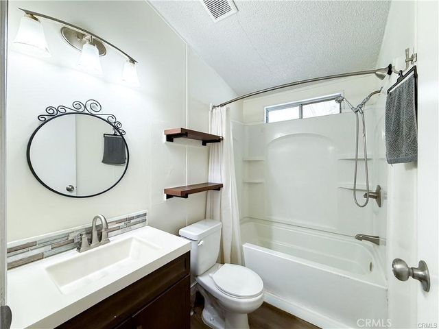 1855 E Riverside Dr 130, Ontario, CA 91761