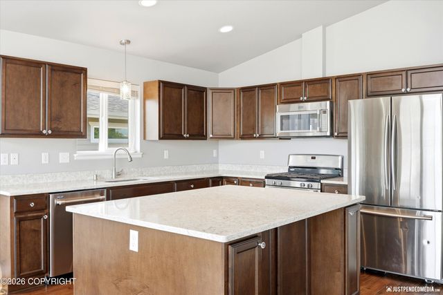 1201 Northpointe Bluff Drive, Anchorage, AK 99501