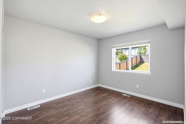 1201 Northpointe Bluff Drive, Anchorage, AK 99501