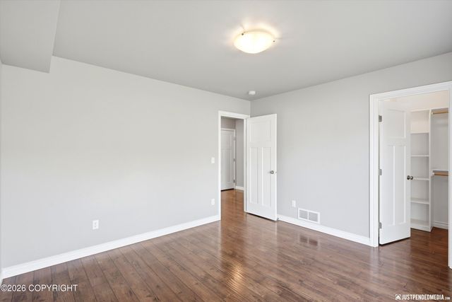 1201 Northpointe Bluff Drive, Anchorage, AK 99501