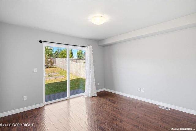 1201 Northpointe Bluff Drive, Anchorage, AK 99501