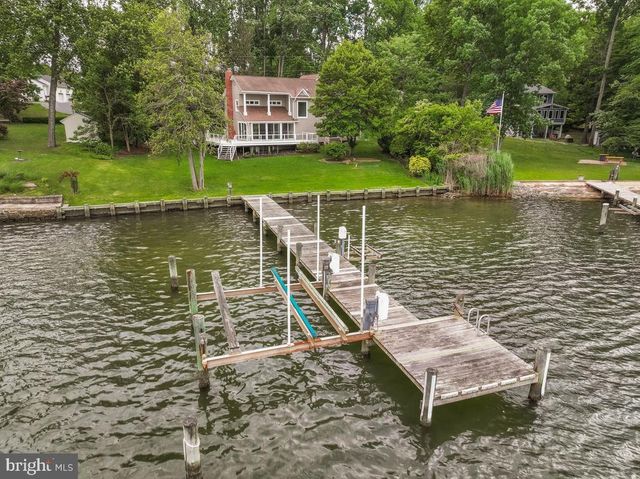 421 EDGEWATER RD, Pasadena, MD 21122