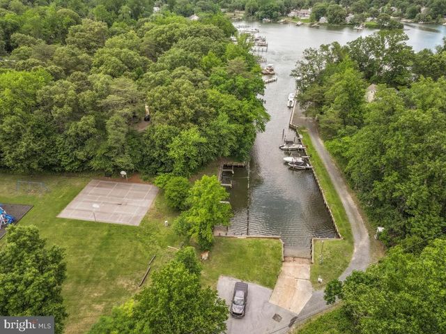 421 EDGEWATER RD, Pasadena, MD 21122