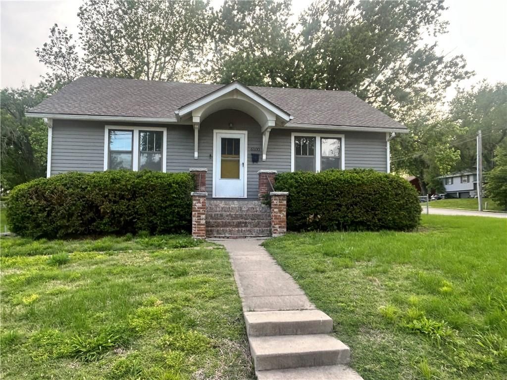 6100 Long Avenue, Shawnee, KS 66216