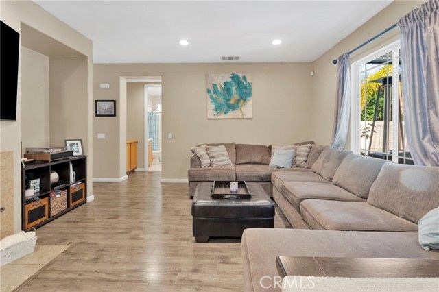 16597 Gala Avenue, Fontana, CA 92337