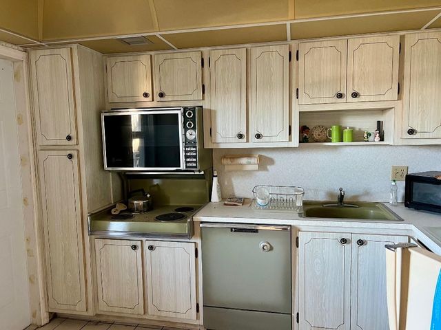 3100 NE 48th Court 307, Lighthouse Point, FL 33064