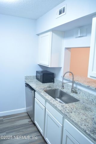 3765 CROWN POINT Road, 9, Jacksonville, FL 32257