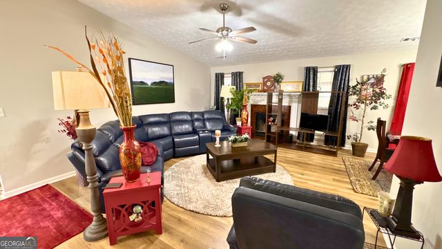 4093 Chapel Mill Bend, Decatur, GA 30034