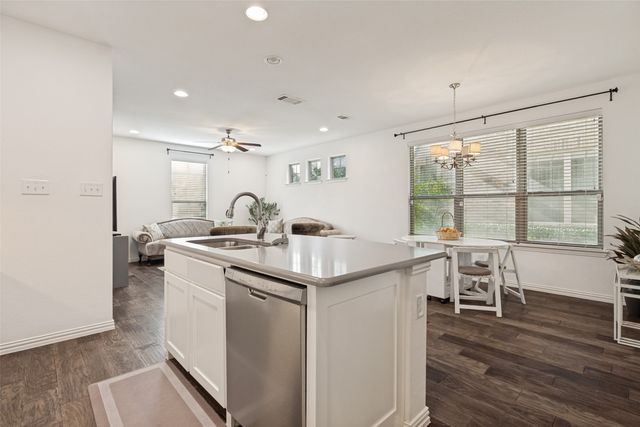 4246 Cascade Sky, Arlington, TX 76005