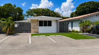 1004 NE 18th Street Front, Fort Lauderdale, FL 33305