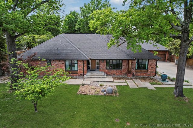 2430 E 32nd Street, Tulsa, OK 74105