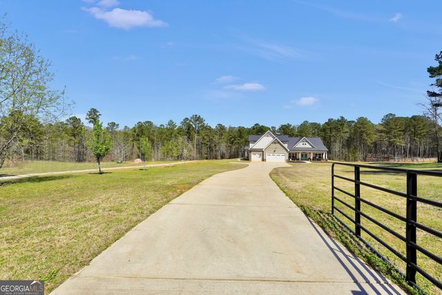 795 Silver Dollar Road, Milner, GA 30257