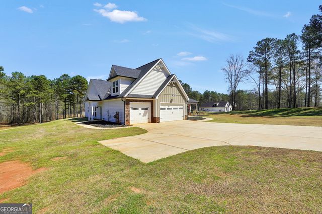 795 Silver Dollar Road, Milner, GA 30257