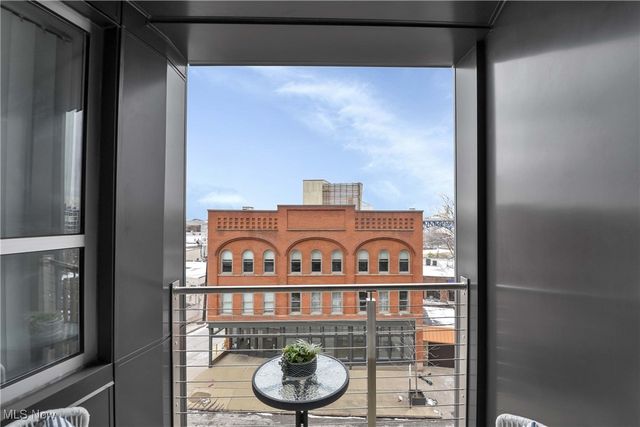 2222 Detroit Avenue 717, Cleveland, OH 44113