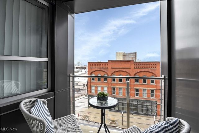 2222 Detroit Avenue 717, Cleveland, OH 44113