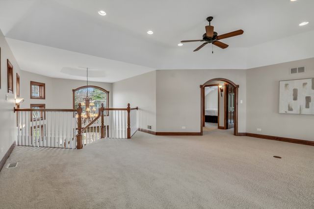 38856 N Cedar Crest Drive, Lake Villa, IL 60046