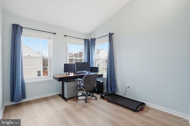 6601 LAVINUS LN, Alexandria, VA 22315