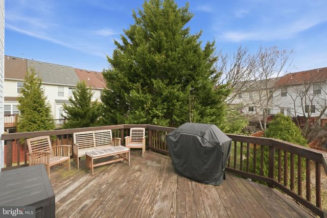 6601 LAVINUS LN, Alexandria, VA 22315