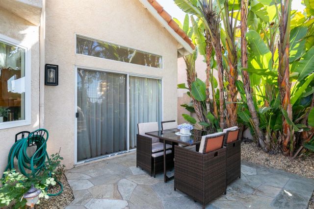 1819 Ithaca Dr, Vista, CA 92081