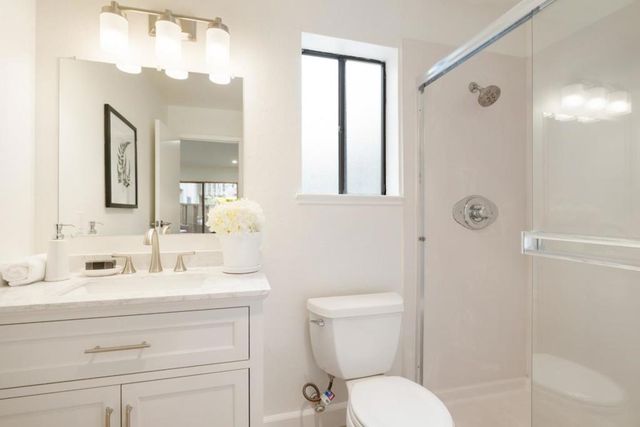 1070 Mercedes Avenue 12, Los Altos, CA 94022