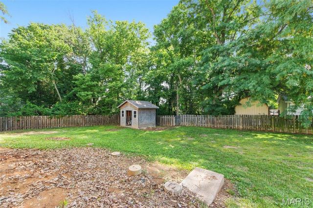 1441 Sleepy Hollow Drive, Troy, MO 63379