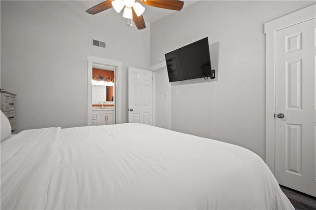 1260 Sutton Court 203, Mobile, AL 36609