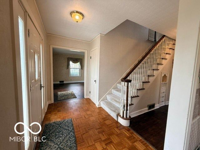 824 W 5th Street, Seymour, IN 47274