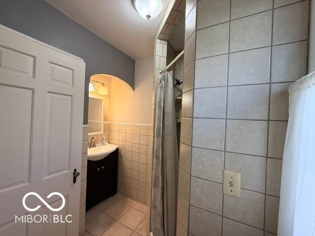 824 W 5th Street, Seymour, IN 47274