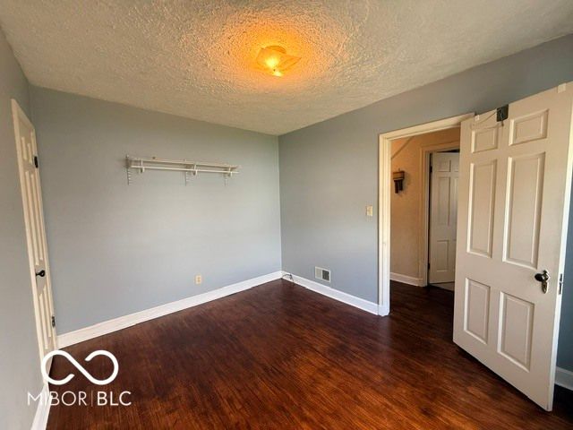 824 W 5th Street, Seymour, IN 47274