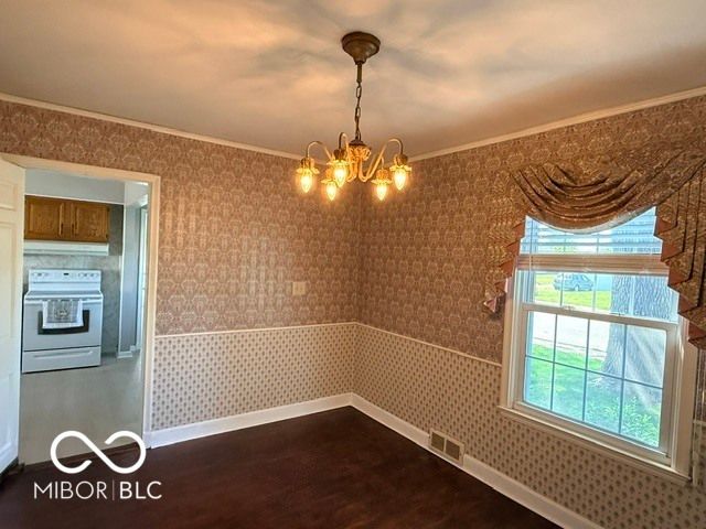 824 W 5th Street, Seymour, IN 47274